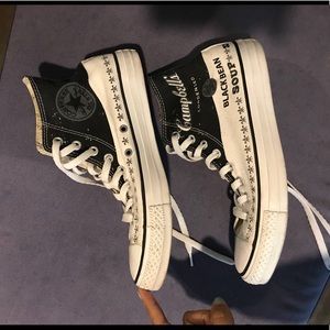 High top Andy Warhol x Converse size 7 men 9 women